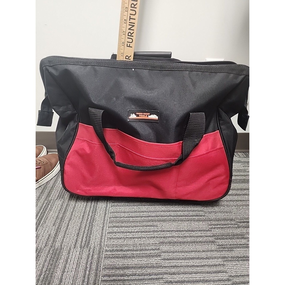 Harbor Freight‎ Tools 20" Rollaway Tool Bag
